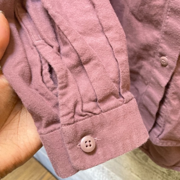 Lululemon | Full Day Ahead Cozy Button-Down Shirt - 10, Mauve - Picture 4 of 7